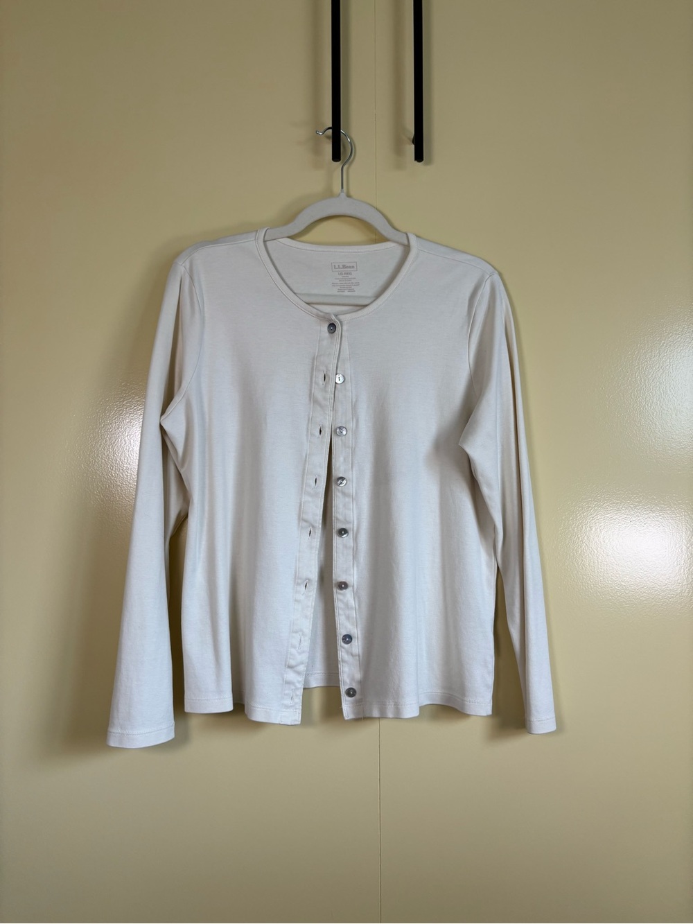 L.L. Bean Women's Cream Button-Front Long Sleeve Shirt